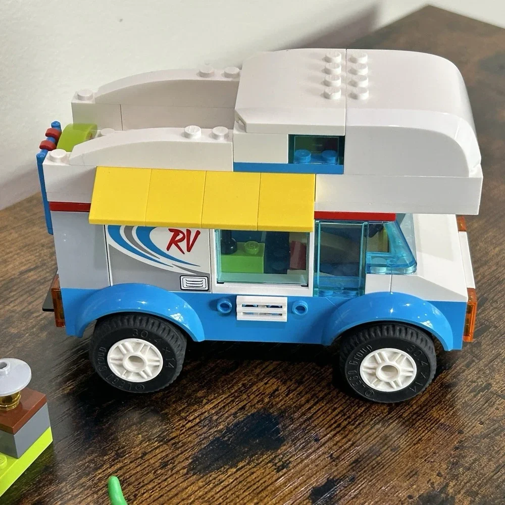 Lego Toy Story 4 (10769) RV VACATION Set RETIRED- Complete